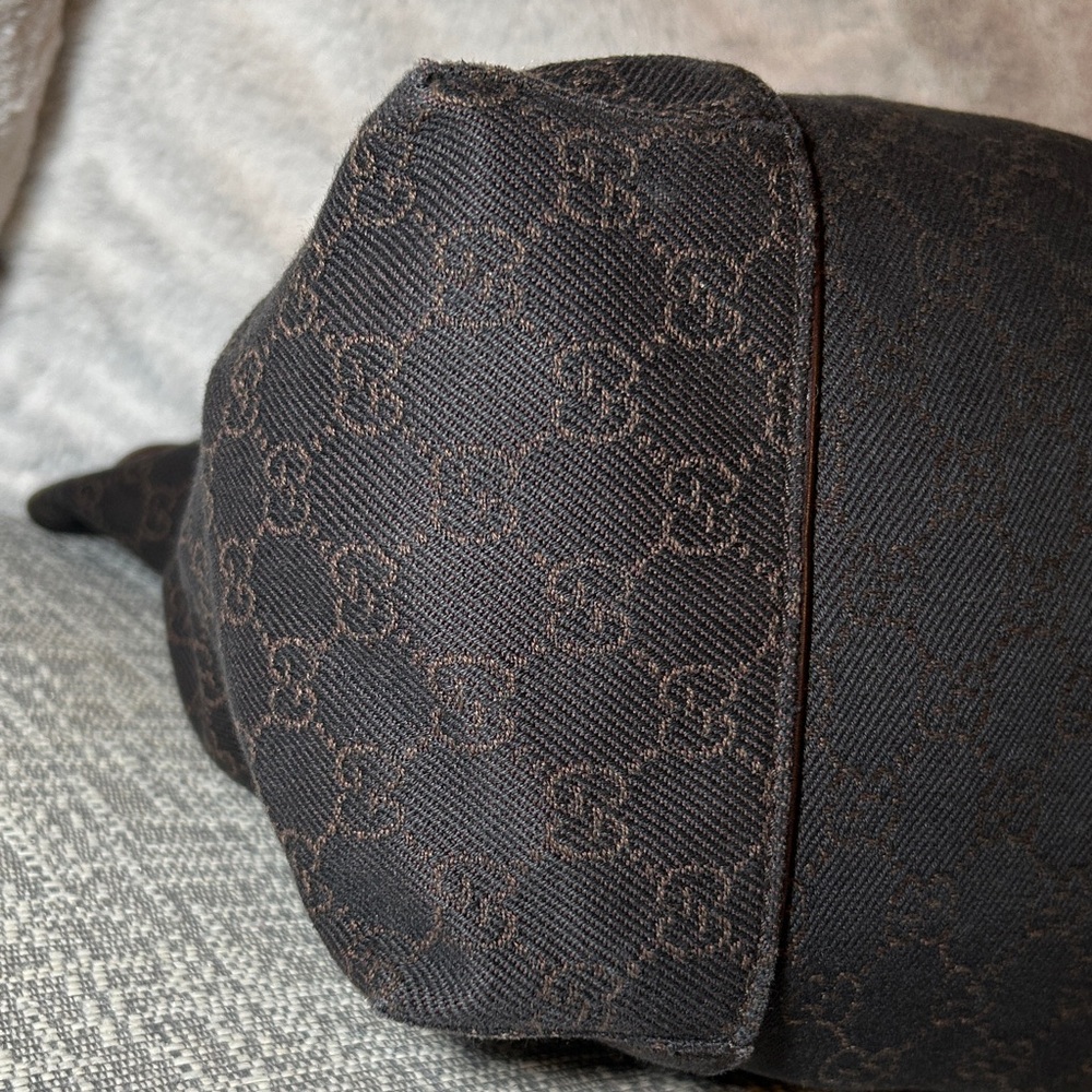 213. Gucci Dark Brown GG Hobo Bag - Picture 6 of 13